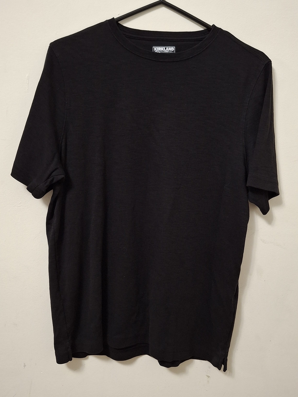 Kirkland Signature Men's Peruvian Pima Cotton T-Shirt Black Size Medium